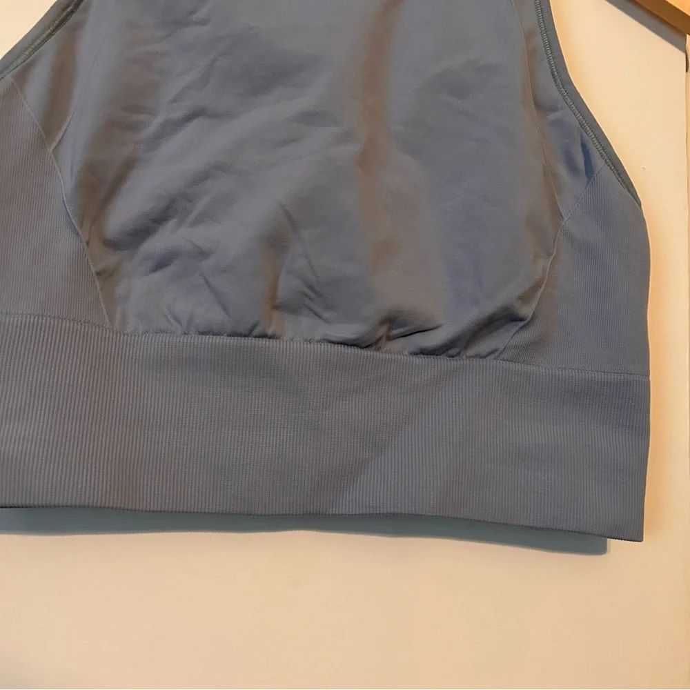 Lululemon Ebb To Train Sports Bra - Picture 4 of 10